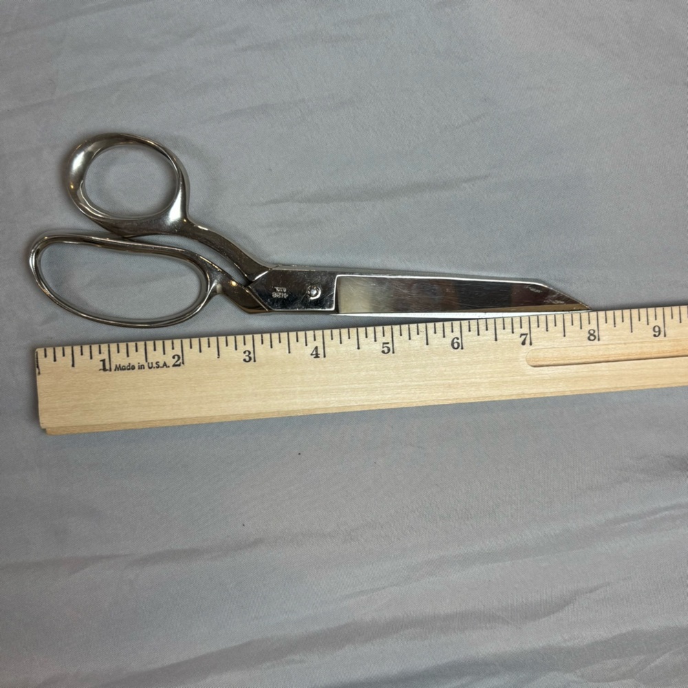 Vintage Wiss Scissors 4128 8 Inch Sears Mall Of New Hampshire 1977 - Picture 2 of 12